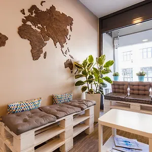  Hostel Greenwood Centrum
